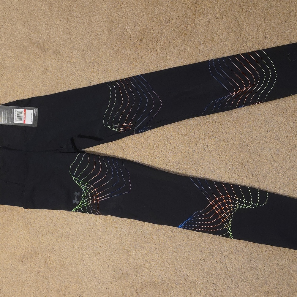 Under Armour Black Leggings With Pockets And Neon Leg Design